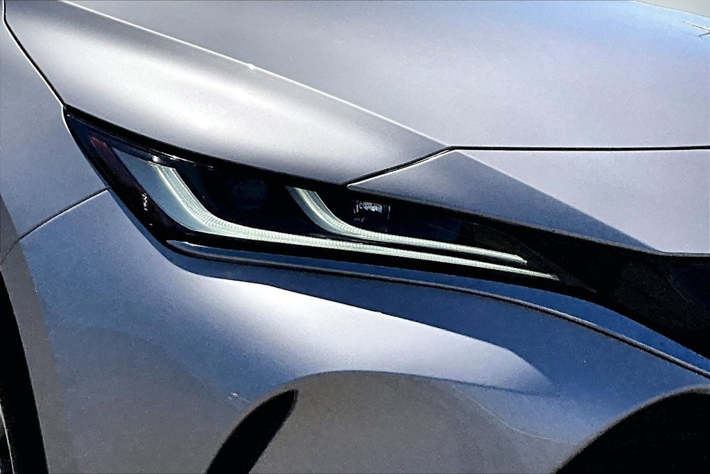 Thumbnail: 2024 Toyota Venza - 31
