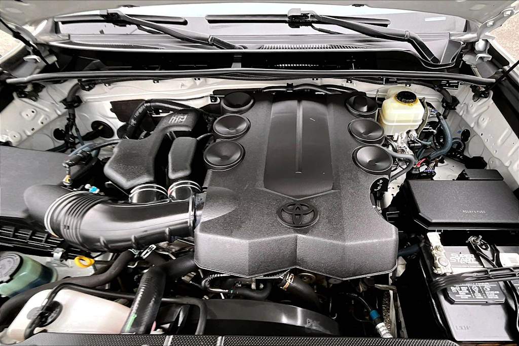 Thumbnail: 2013 Toyota 4Runner - 7