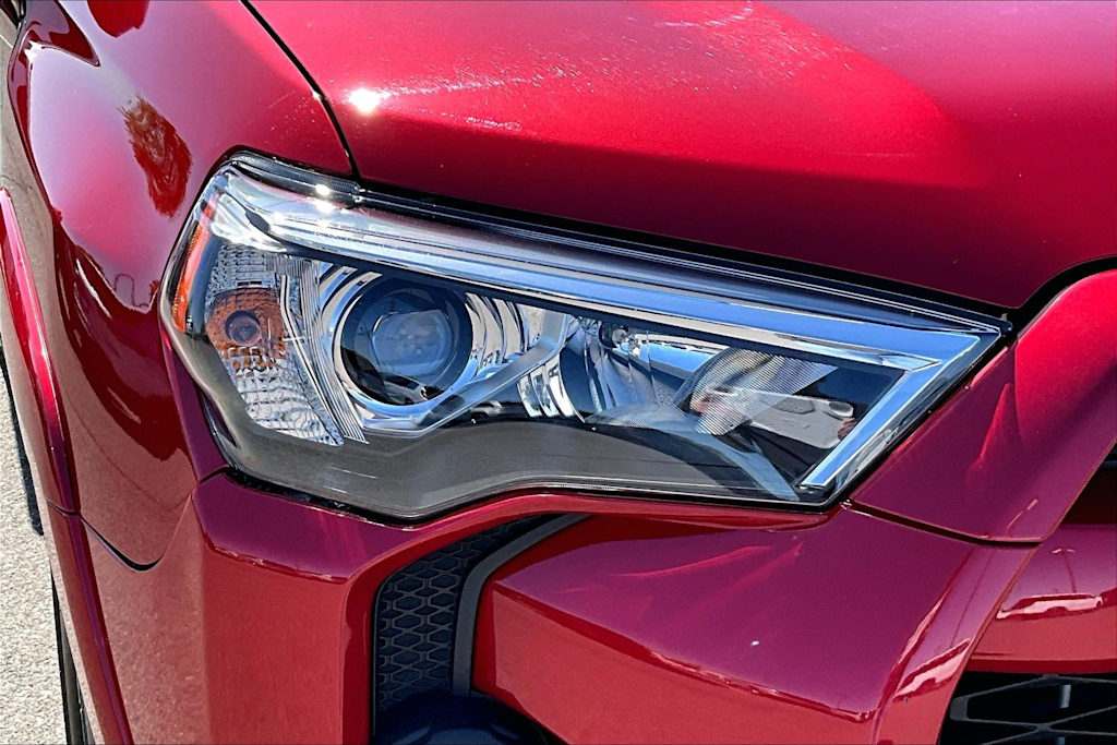 Thumbnail: 2024 Toyota 4Runner - 30