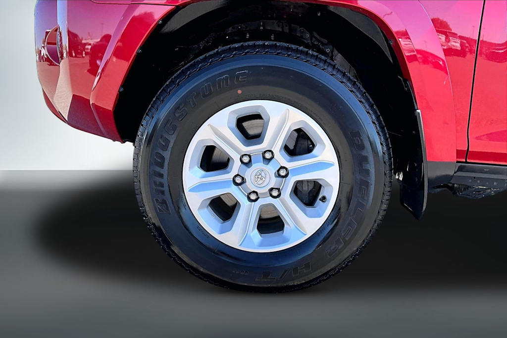 Thumbnail: 2024 Toyota 4Runner - 7
