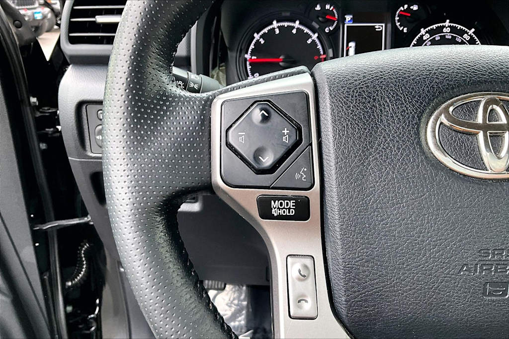 Thumbnail: 2024 Toyota 4Runner - 25