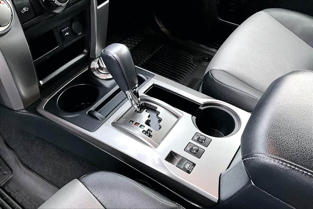 Thumbnail: 2022 Toyota 4Runner - 17