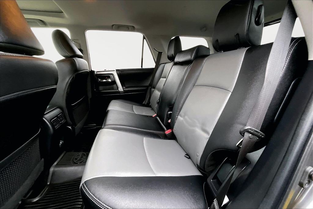 Thumbnail: 2022 Toyota 4Runner - 29