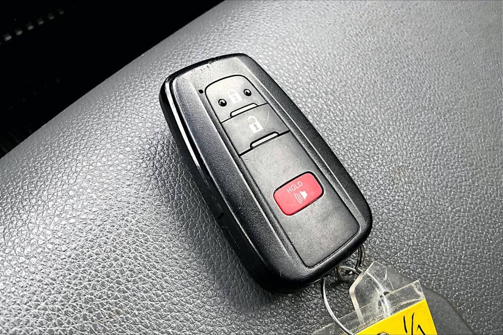 Thumbnail: 2022 Toyota 4Runner - 20