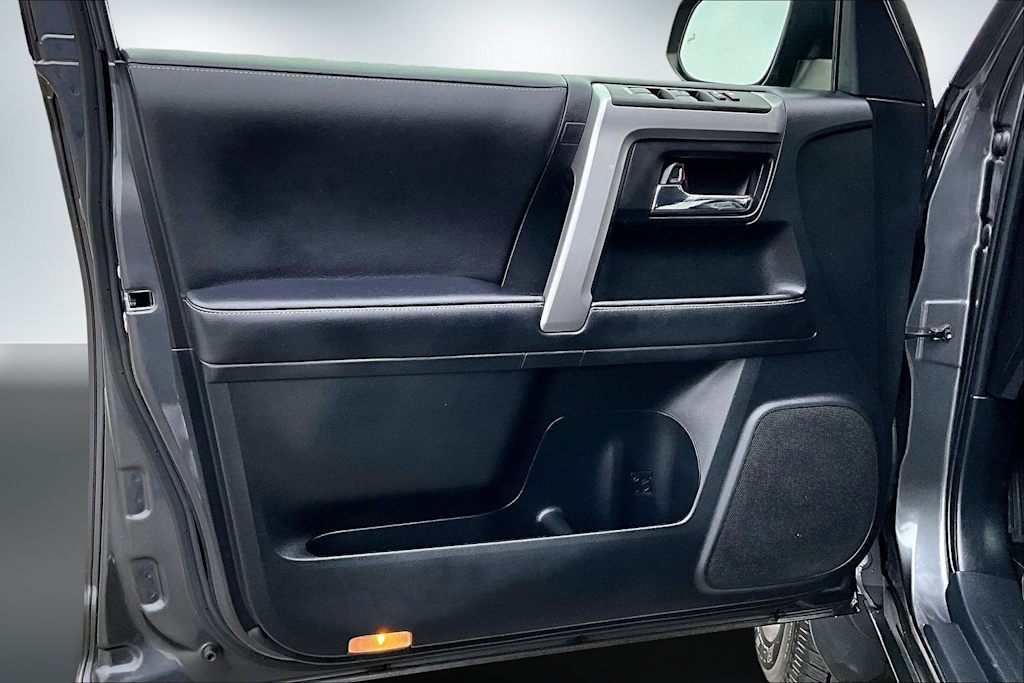 Thumbnail: 2022 Toyota 4Runner - 27