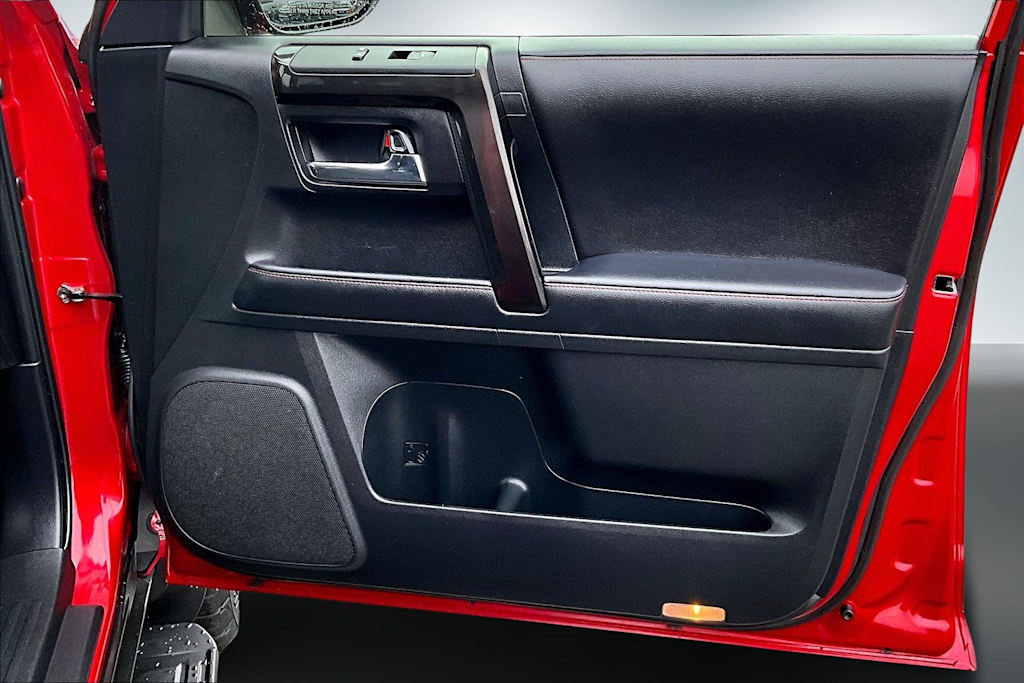 Thumbnail: 2024 Toyota 4Runner - 28