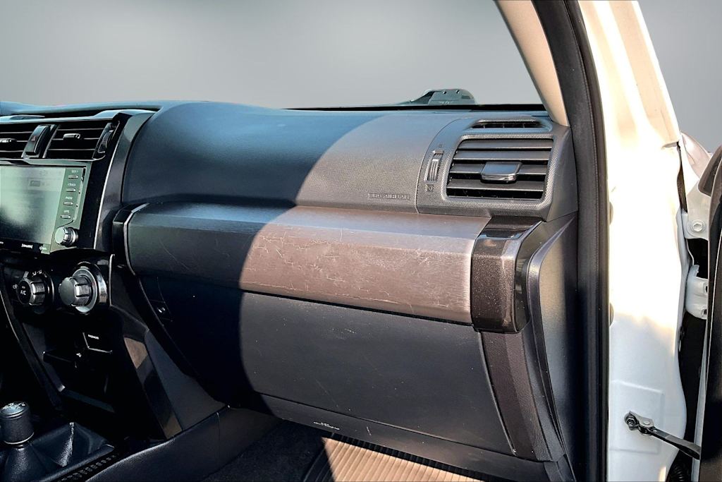 Thumbnail: 2021 Toyota 4Runner - 23