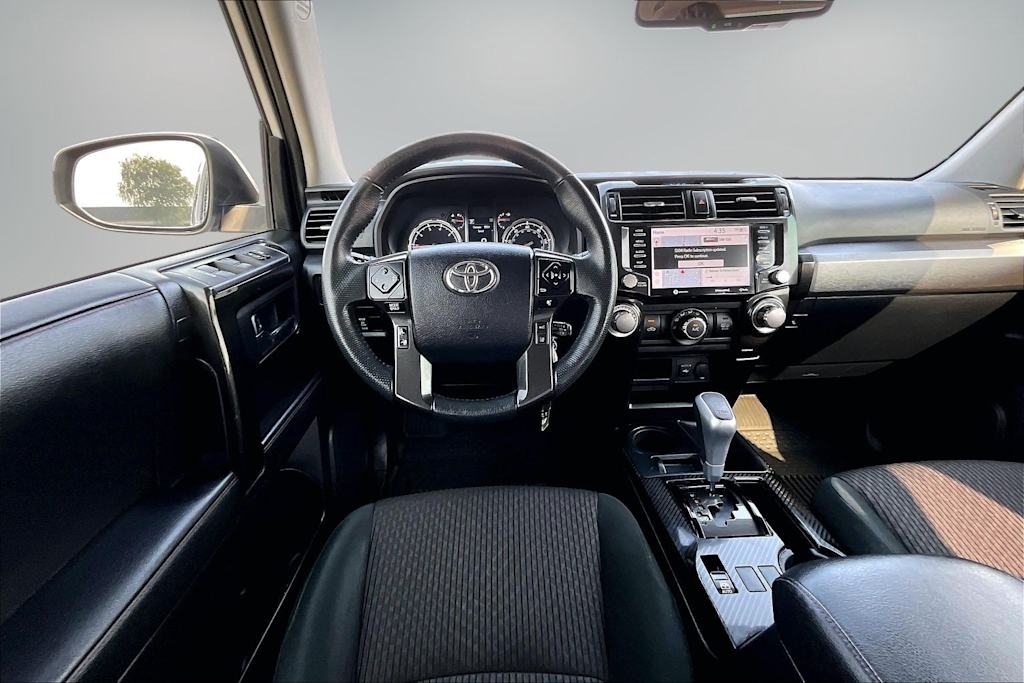 Thumbnail: 2021 Toyota 4Runner - 14