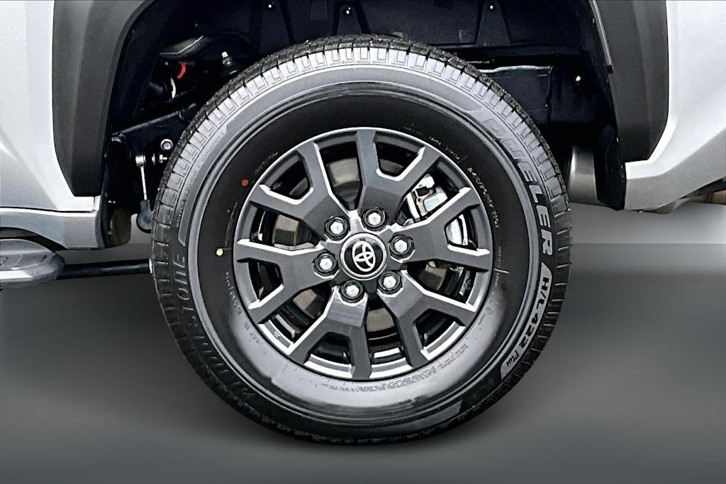 Thumbnail: 2025 Toyota 4Runner - 35