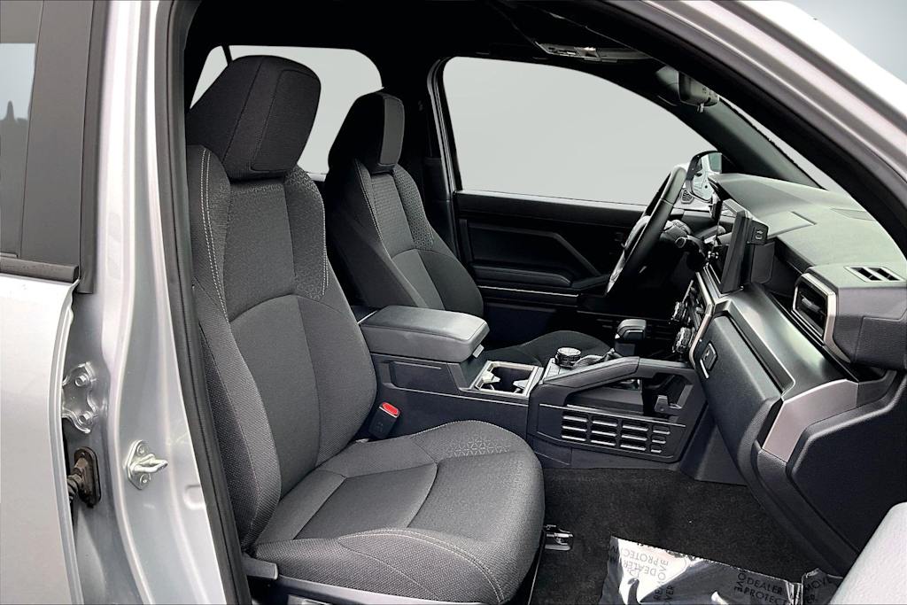 Thumbnail: 2025 Toyota 4Runner - 12