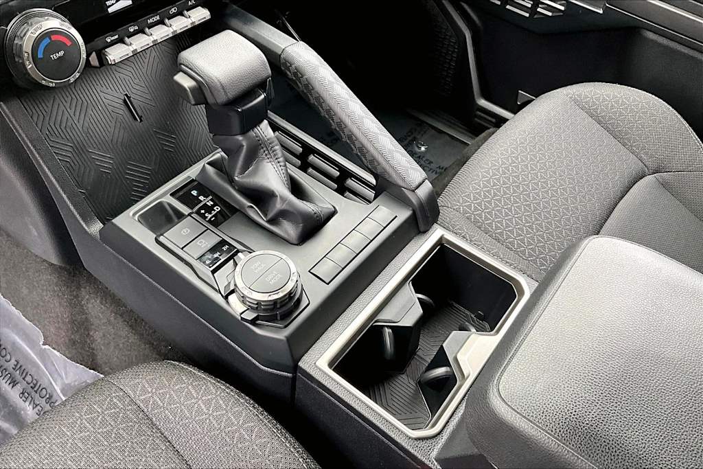 Thumbnail: 2025 Toyota 4Runner - 17