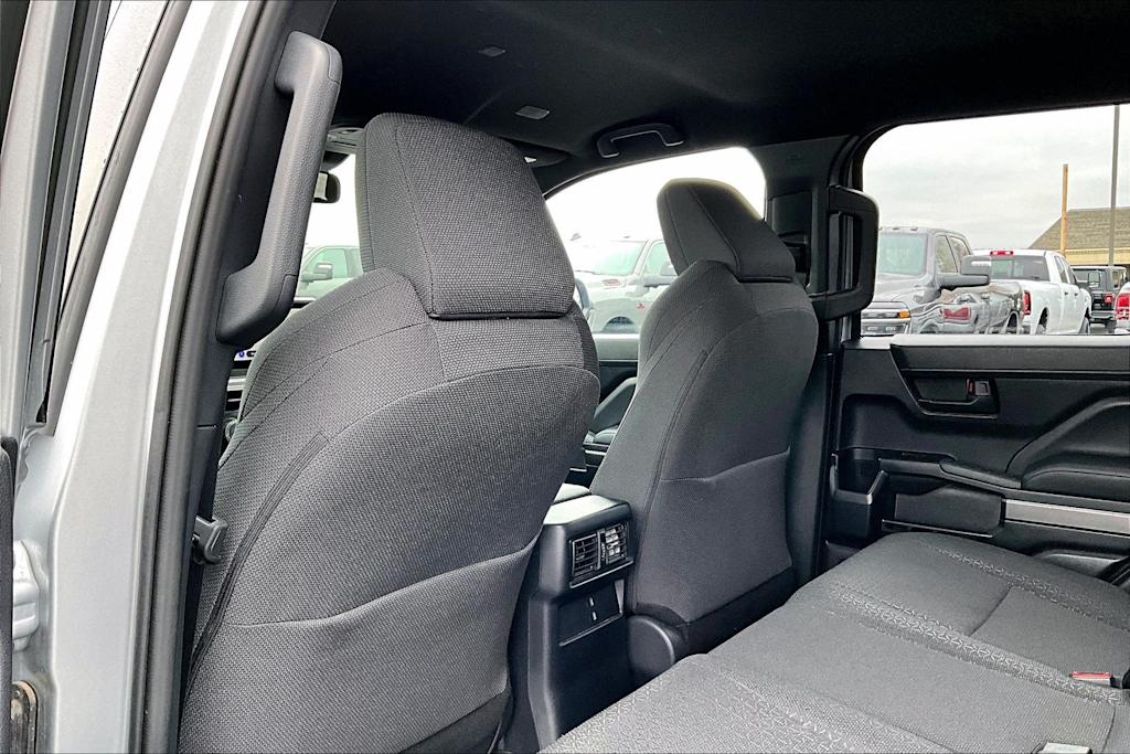 Thumbnail: 2025 Toyota 4Runner - 13