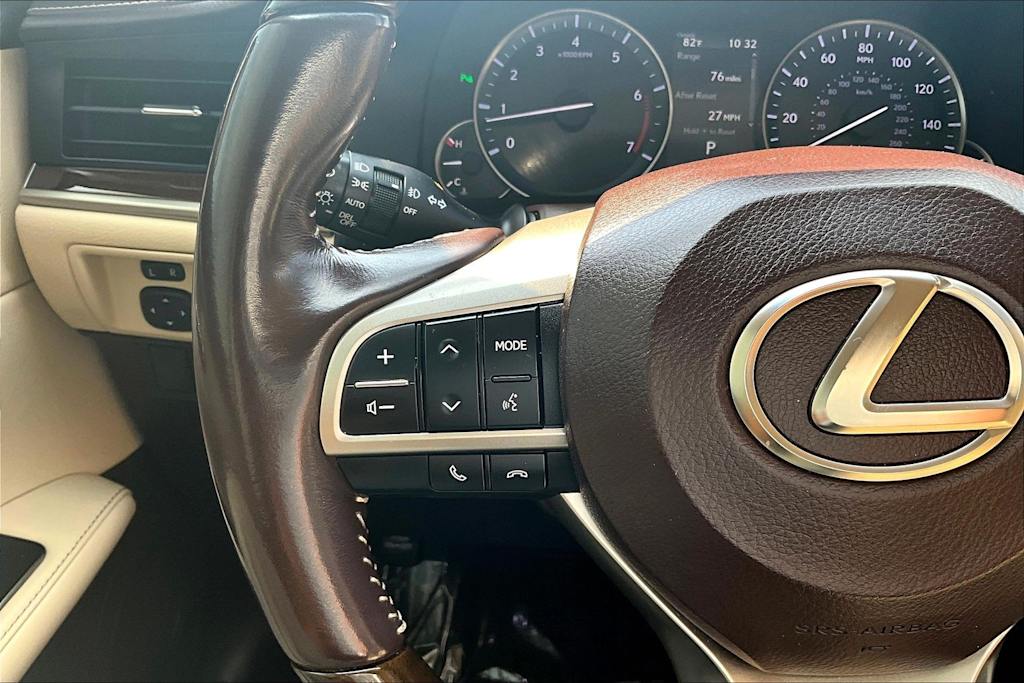 Thumbnail: 2016 Lexus ES - 22