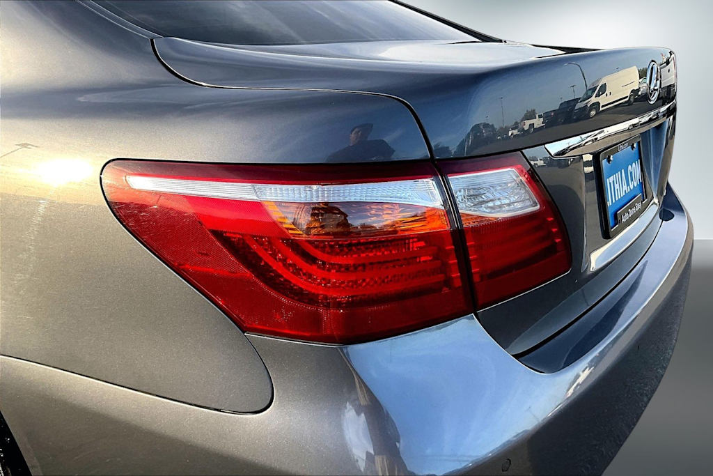 Thumbnail: 2012 Lexus LS - 33