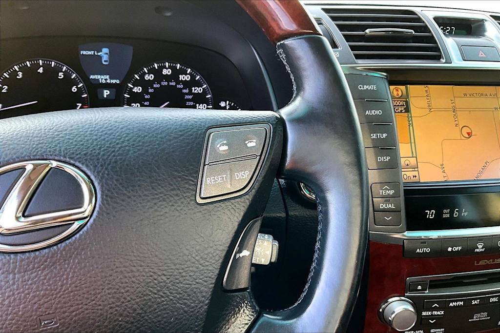 Thumbnail: 2012 Lexus LS - 25
