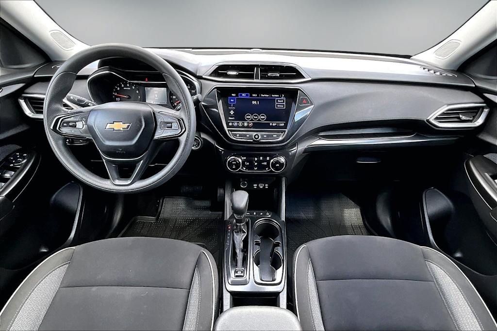 Thumbnail: 2023 Chevrolet TrailBlazer - 8