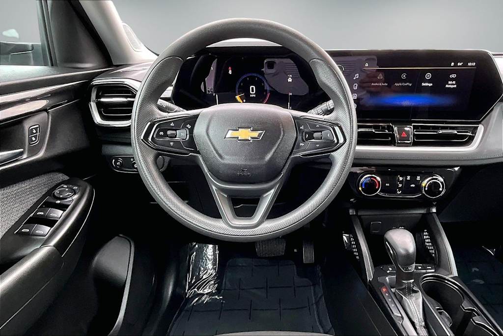 Thumbnail: 2025 Chevrolet TrailBlazer - 14