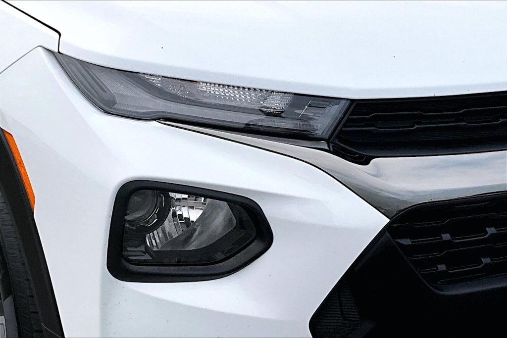 Thumbnail: 2023 Chevrolet TrailBlazer - 31