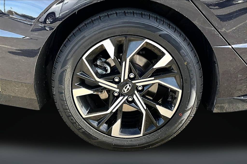 Thumbnail: 2025 Hyundai Sonata - 37