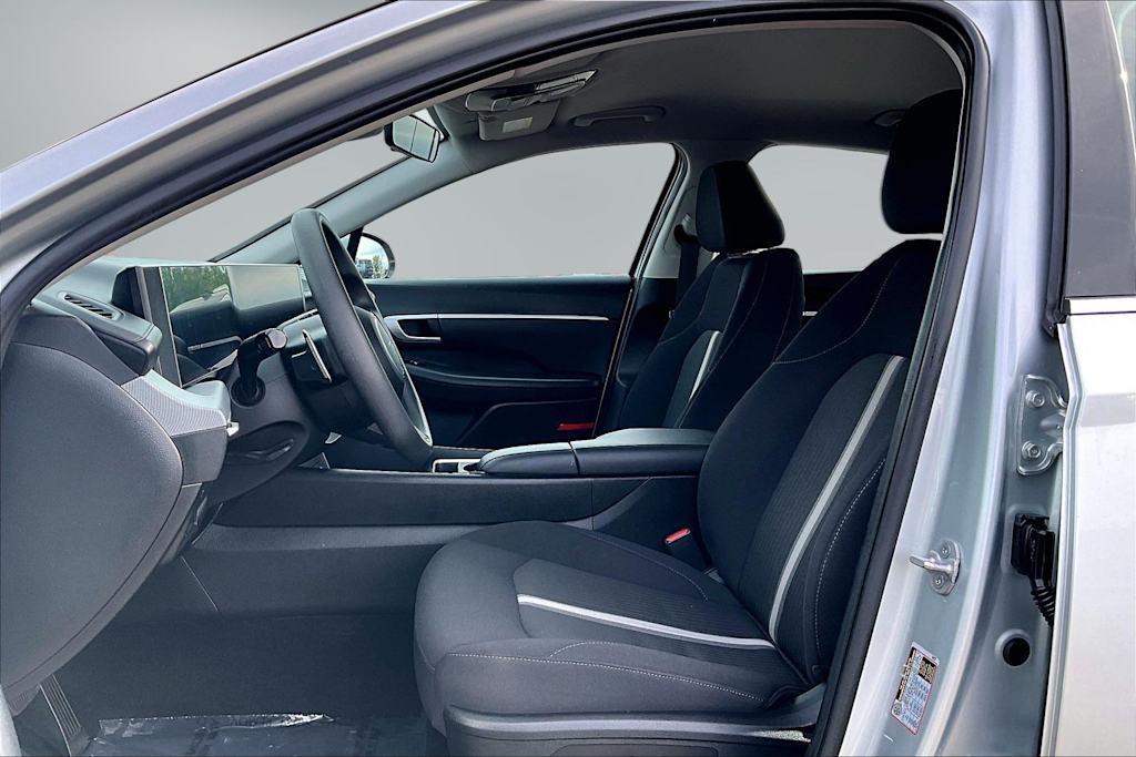 Thumbnail: 2024 Hyundai Sonata - 10