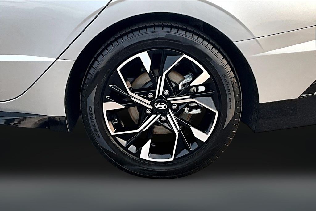 Thumbnail: 2024 Hyundai Sonata - 33