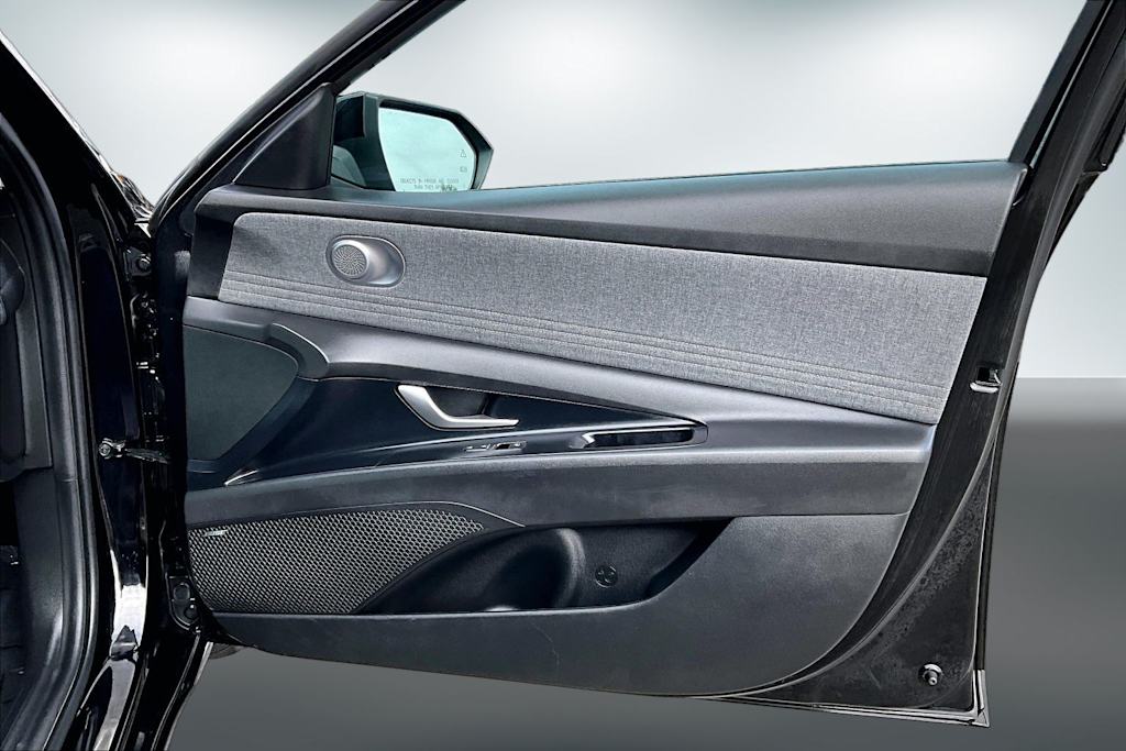 Thumbnail: 2024 Hyundai Elantra - 27