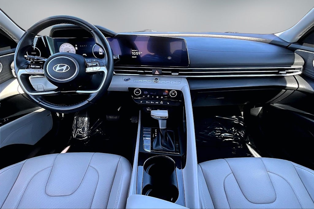 Thumbnail: 2025 Hyundai Elantra - 10