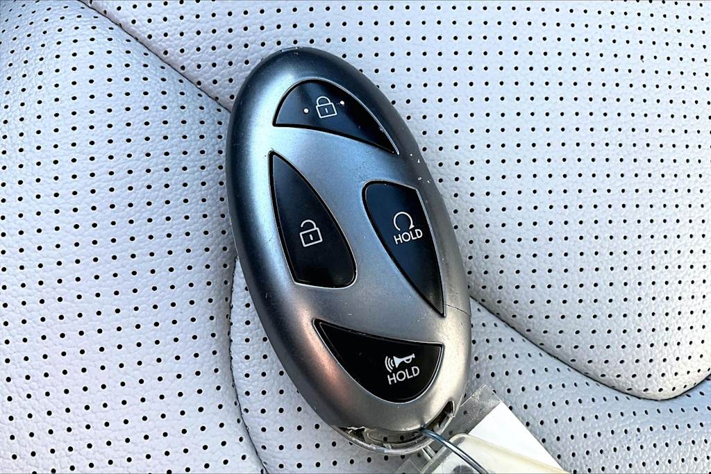 Thumbnail: 2025 Hyundai Elantra - 19