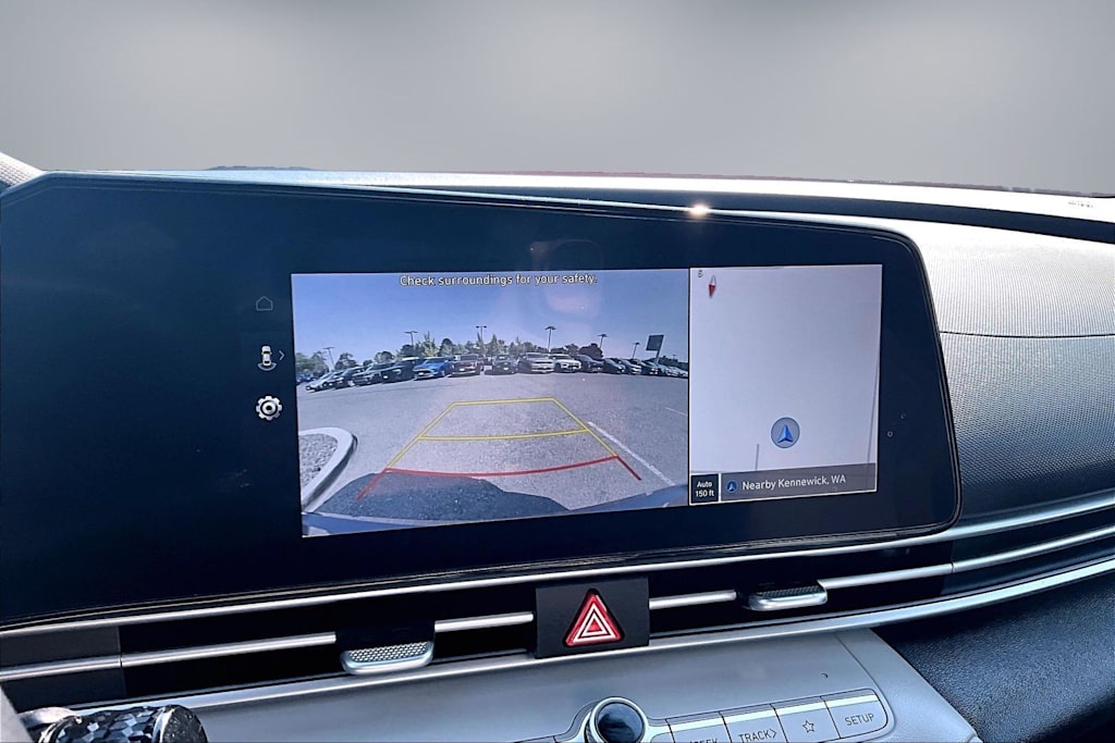 Thumbnail: 2025 Hyundai Elantra - 27