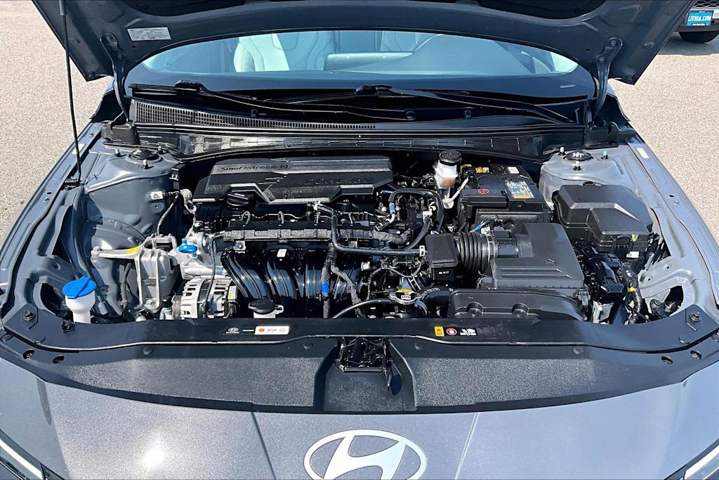 Thumbnail: 2025 Hyundai Elantra - 8