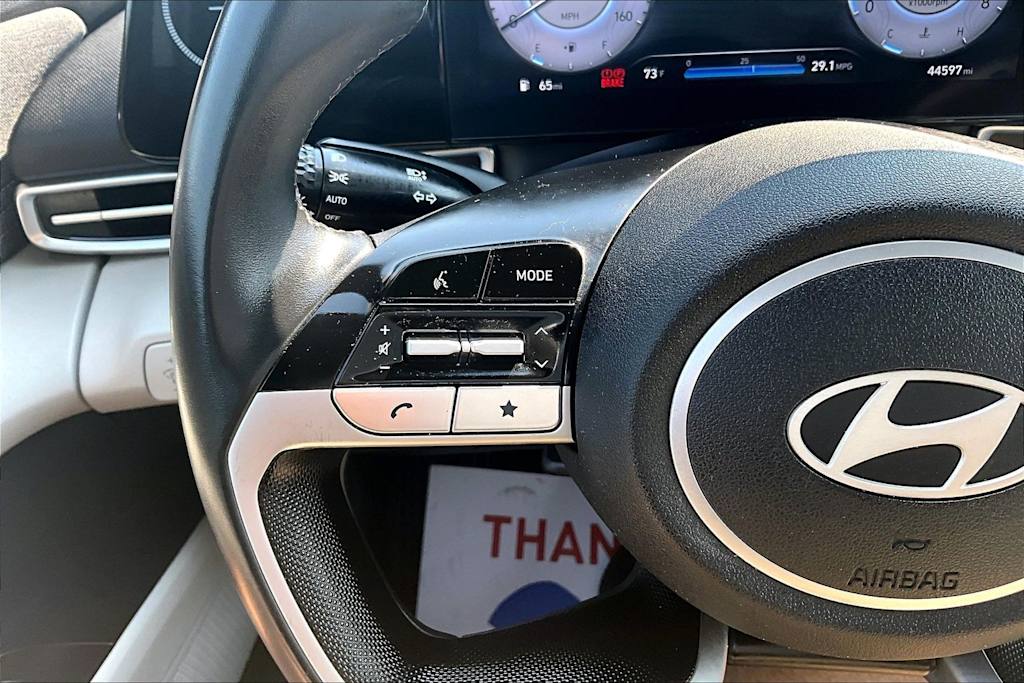 Thumbnail: 2025 Hyundai Elantra - 25