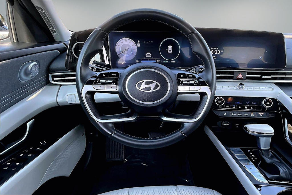 Thumbnail: 2025 Hyundai Elantra - 12