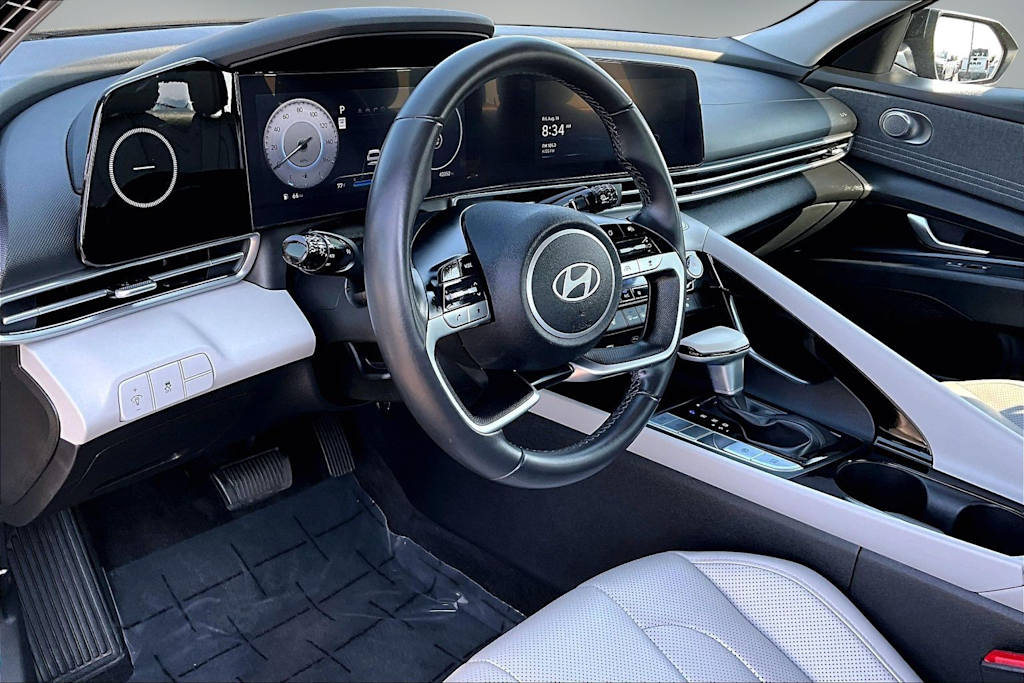 Thumbnail: 2025 Hyundai Elantra - 2