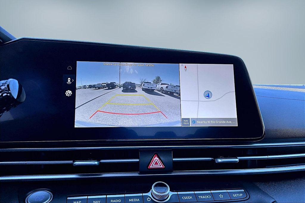 Thumbnail: 2025 Hyundai Elantra - 15