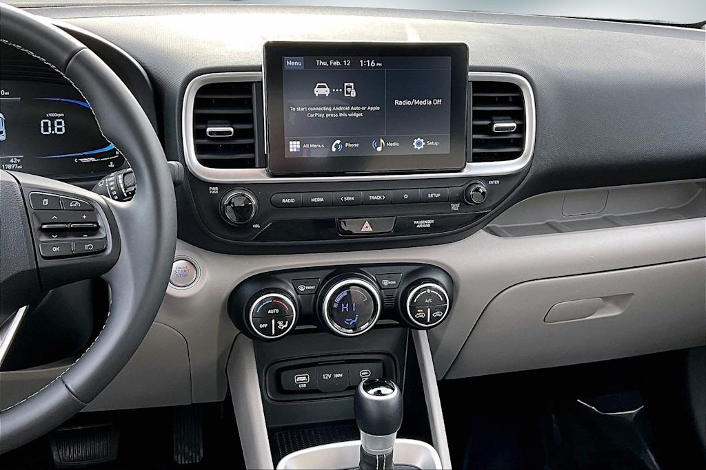 Thumbnail: 2025 Hyundai Venue - 15