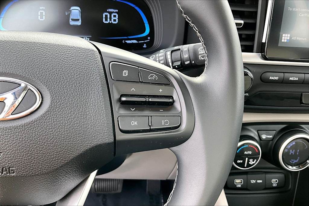 Thumbnail: 2025 Hyundai Venue - 25