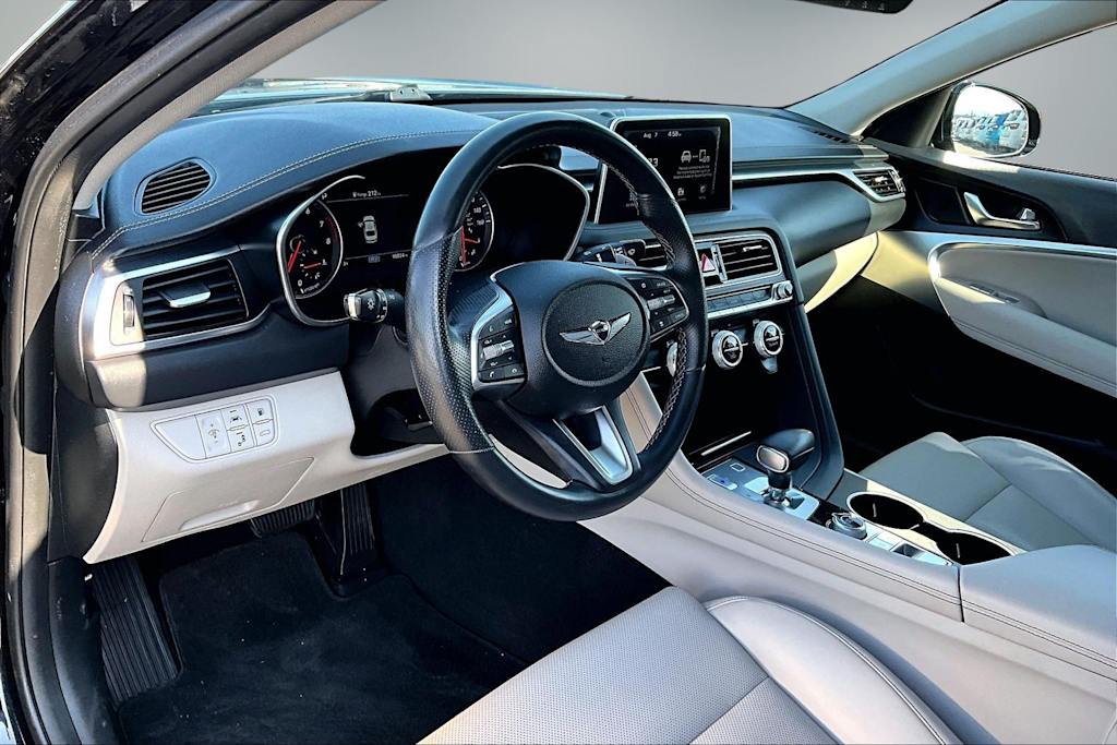 Thumbnail: 2021 Genesis G70 - 2