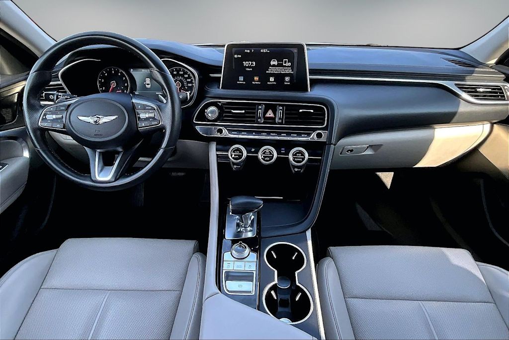 Thumbnail: 2021 Genesis G70 - 10