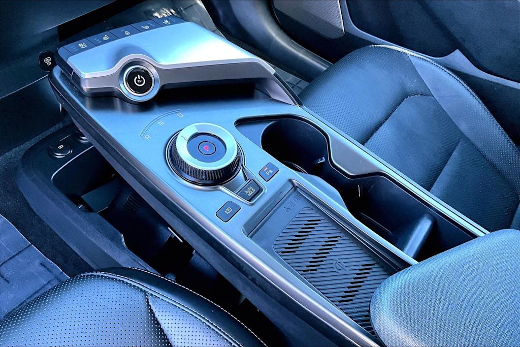 Thumbnail: 2023 Kia EV6 - 15
