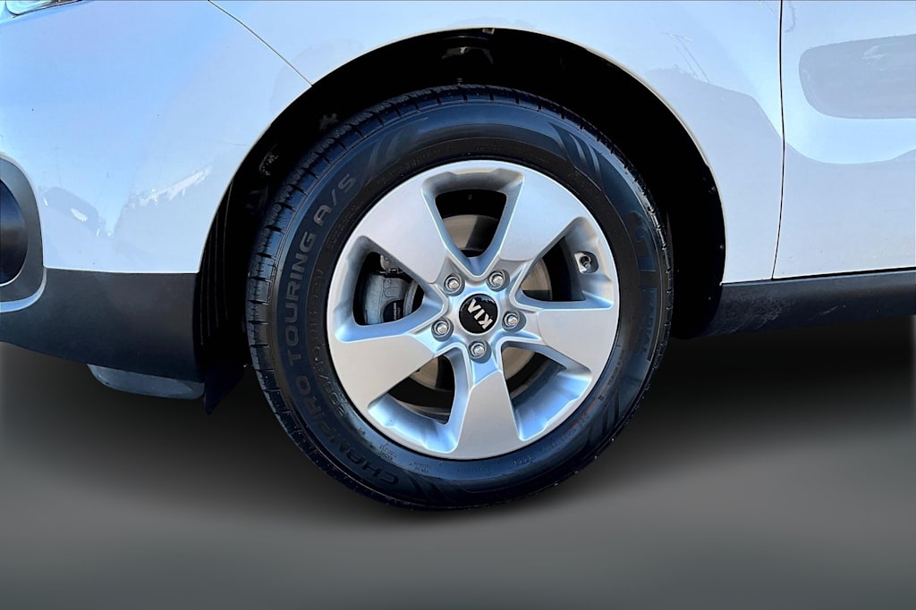Thumbnail: 2019 Kia Soul - 8