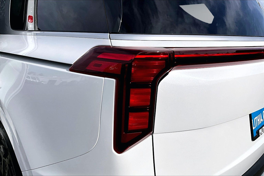 Thumbnail: 2025 Kia Carnival - 33