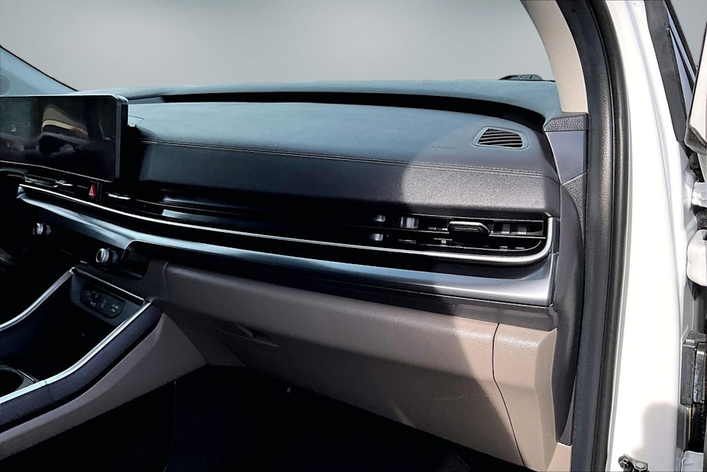 Thumbnail: 2025 Kia Carnival - 23