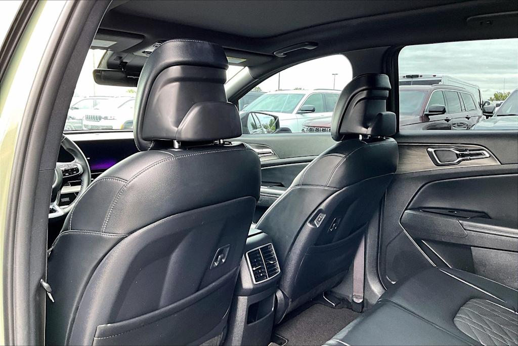 Thumbnail: 2023 Kia Sportage - 13