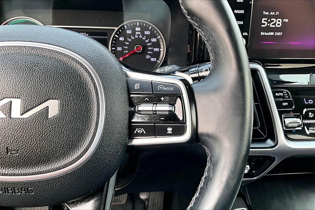 Thumbnail: 2023 Kia Sorento - 26