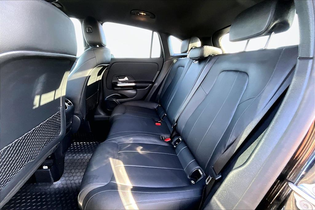 Thumbnail: 2022 Mercedes-Benz GLA - 29