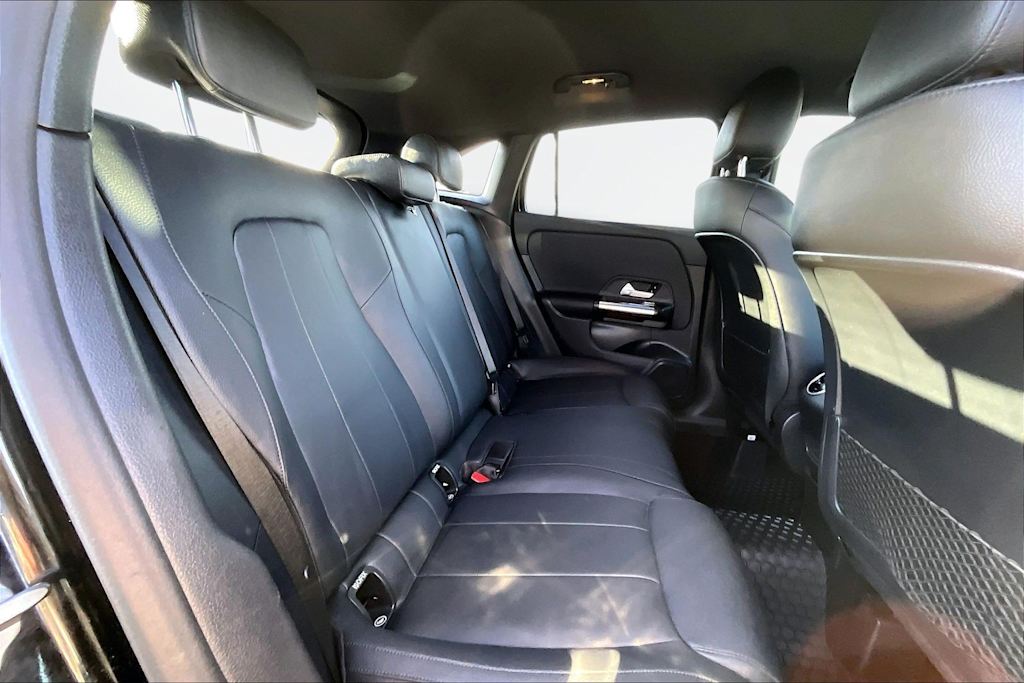 Thumbnail: 2022 Mercedes-Benz GLA - 30