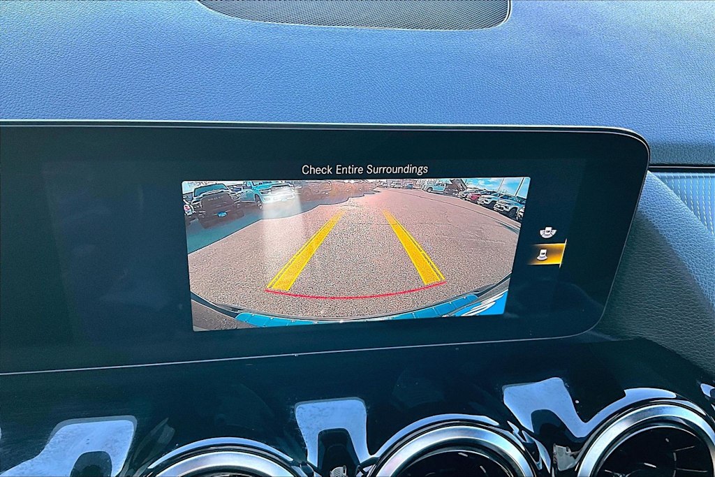 Thumbnail: 2022 Mercedes-Benz GLA - 26