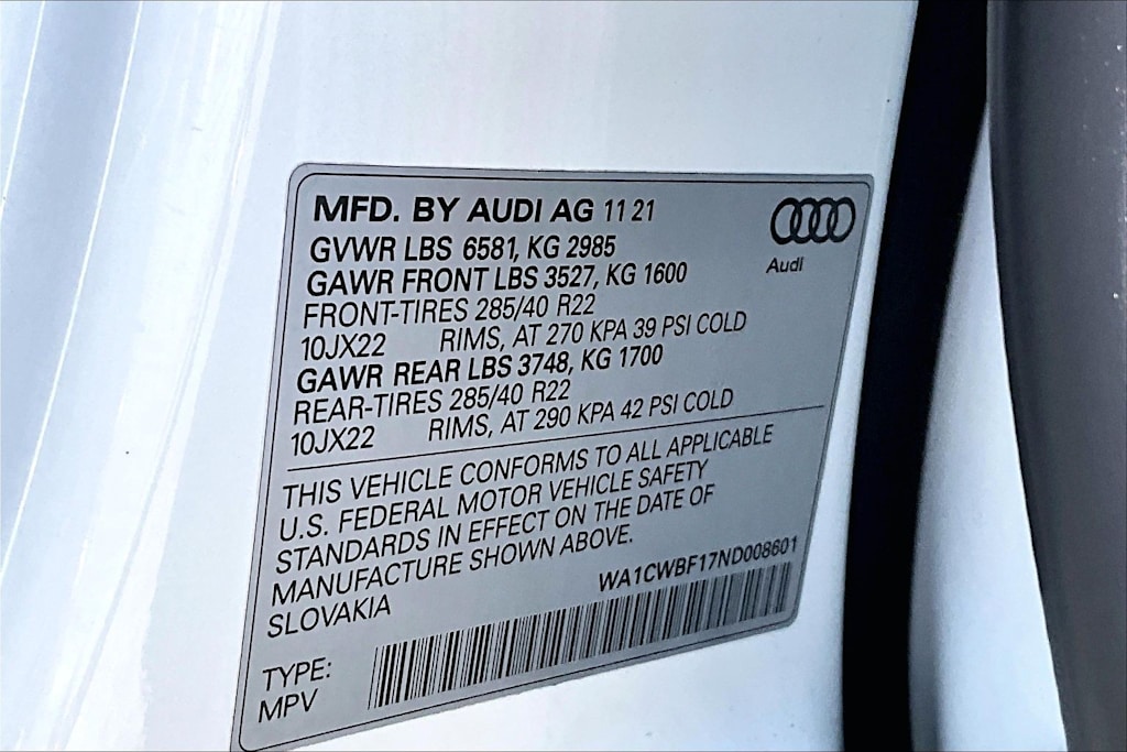 Thumbnail: 2022 Audi SQ8 - 21