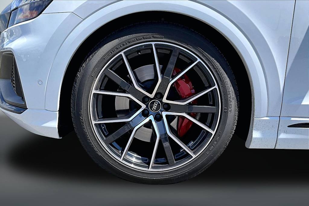 Thumbnail: 2022 Audi SQ8 - 8