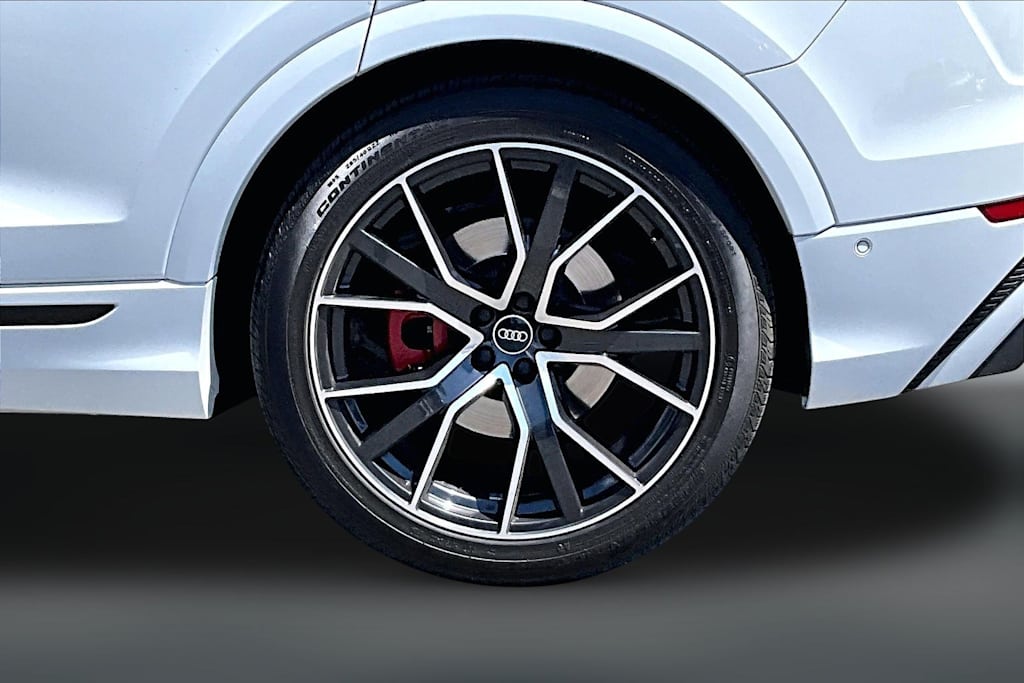 Thumbnail: 2022 Audi SQ8 - 34